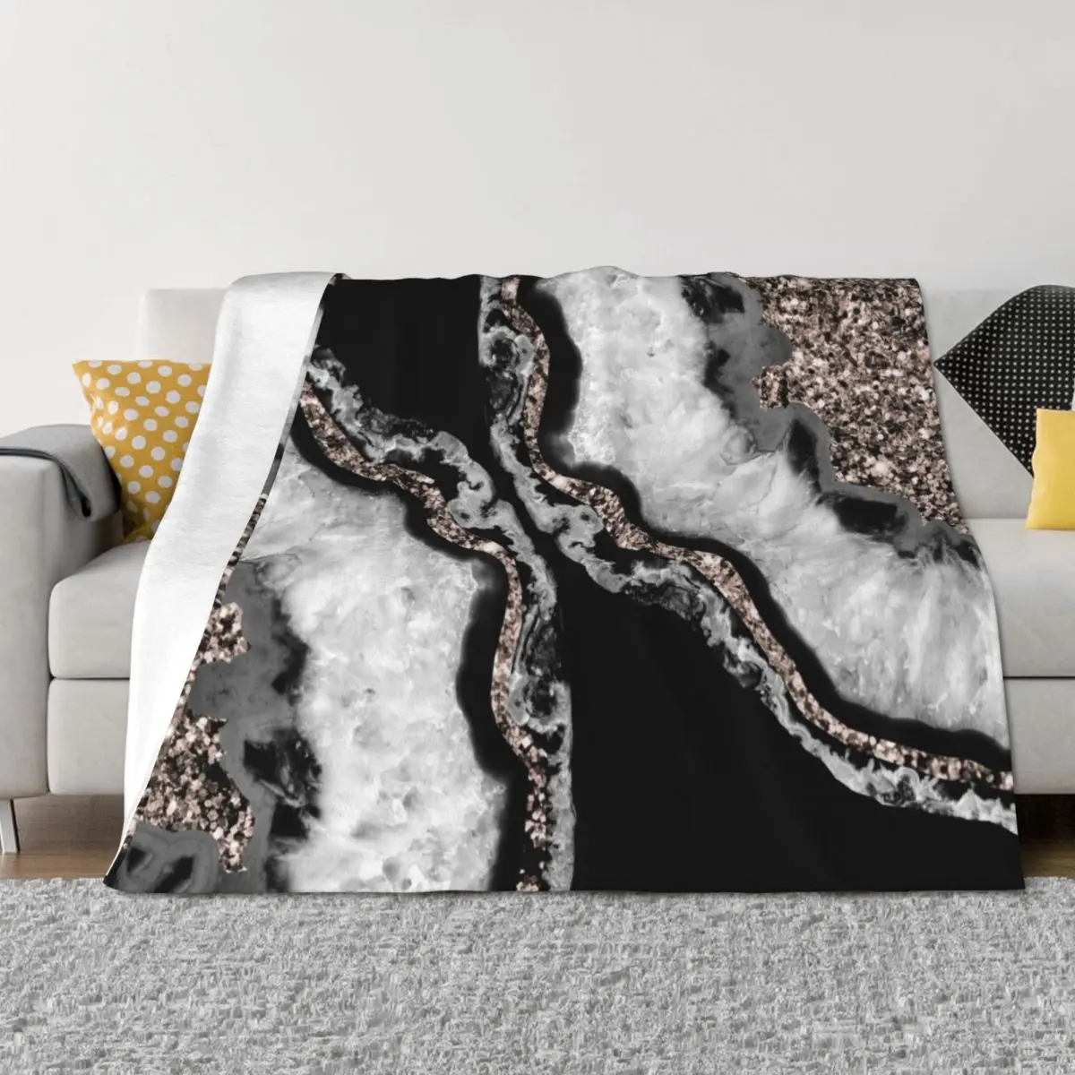 Yin Yang Agate Glitter Glam #5 (Faux Glitter) #gem #decor #art Throw Blanket Thins sofa bed Soft Plaid Designers Blankets
Yin Yang Agate Glitter Glam #5 (Faux Glitter) #gem #decor #art Throw Blanket Thins sofa bed Soft Plaid Designers Blankets