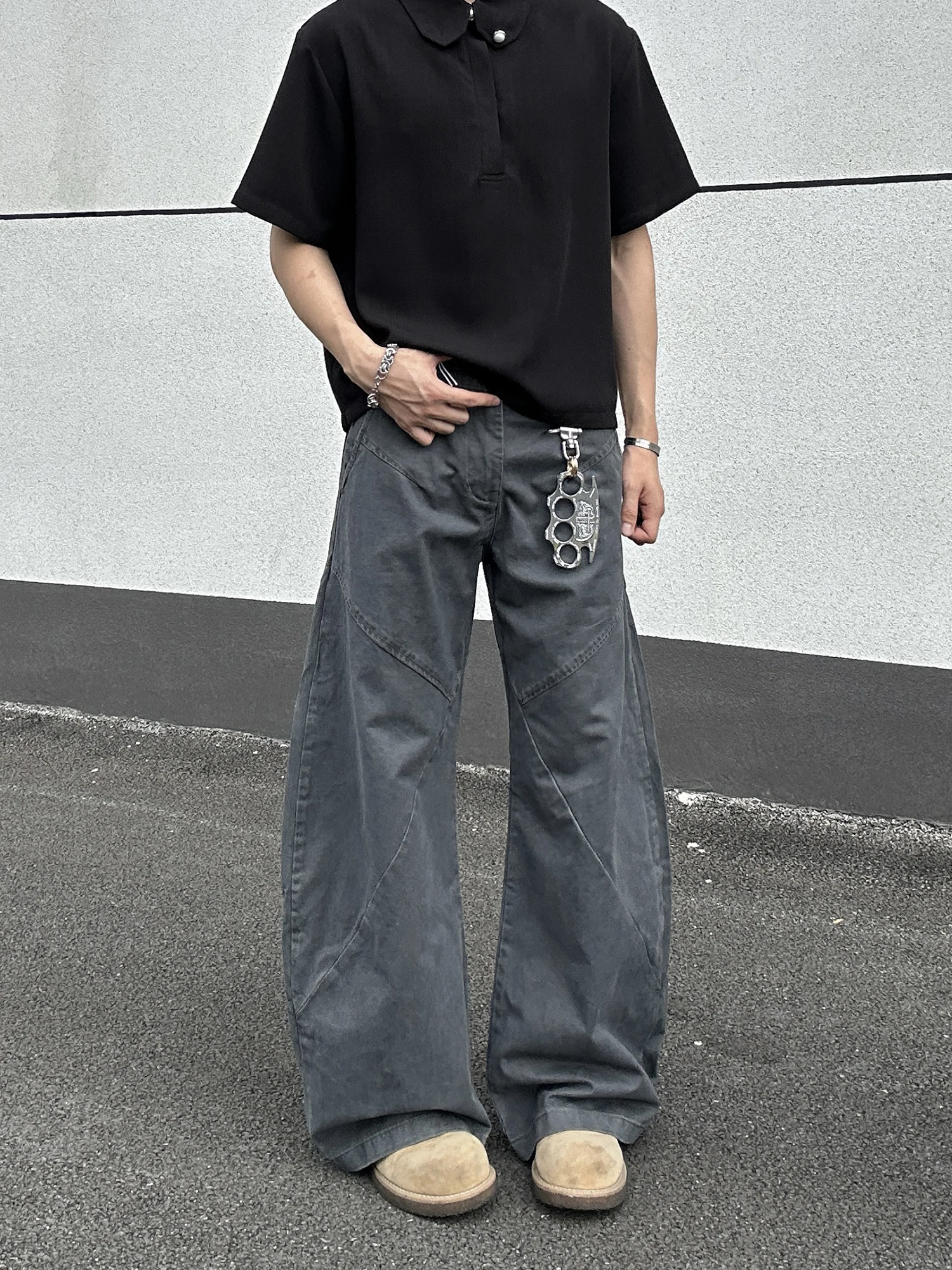 American Retro Tailored Design Casual Pants Men's Women's Loose Cleanfit Leisure Trousers Knife Cut Workwear Straight Leg Jeans
American Retro Tailored Design Casual Pants Men's Women's Loose Cleanfit Leisure Trousers Knife Cut Workwear Straight Leg Jeans