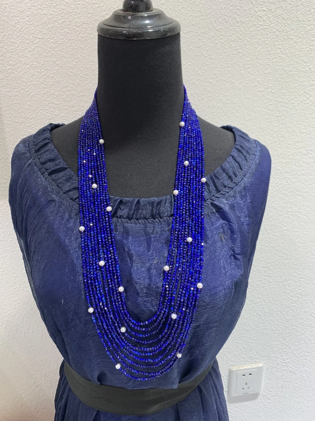 natural fresh water pearl and lapis mixed necklace blue color long chain silver clasp multi layers fine women jewelry MIYI
natural fresh water pearl and lapis mixed necklace blue color long chain silver clasp multi layers fine women jewelry MIYI