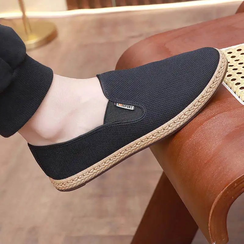 Beijing Old Man Cloth Shoes Men's Style Single Breathable Slip-On Casual Lightweight Dad Black Shoes Antiskid Herbal Artemisia
Beijing Old Man Cloth Shoes Men's Style Single Breathable Slip-On Casual Lightweight Dad Black Shoes Antiskid Herbal Artemisia