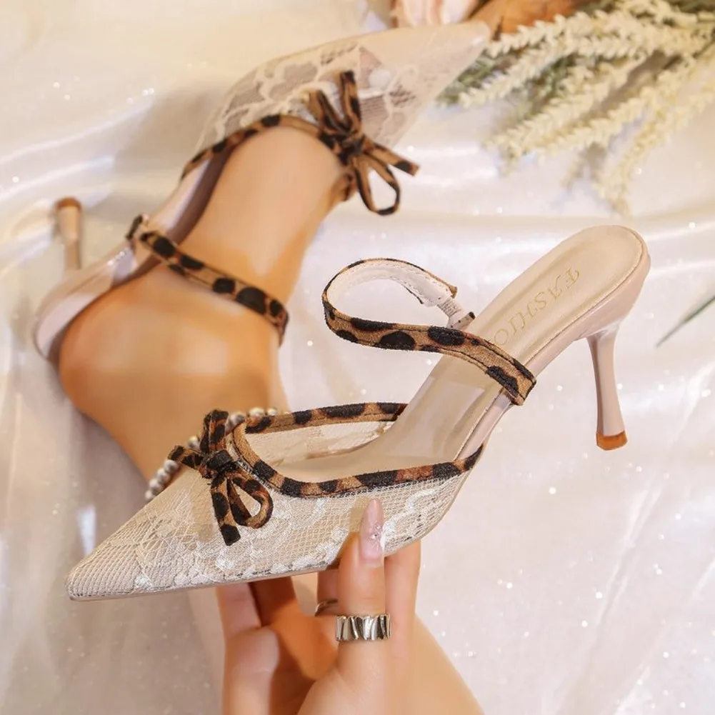 New Butterfly Bow High-heeled Slippers for Women in Summer Lace Hollow Mesh Pointed Thin Heels Sexy Sandals for Women
New Butterfly Bow High-heeled Slippers for Women in Summer Lace Hollow Mesh Pointed Thin Heels Sexy Sandals for Women