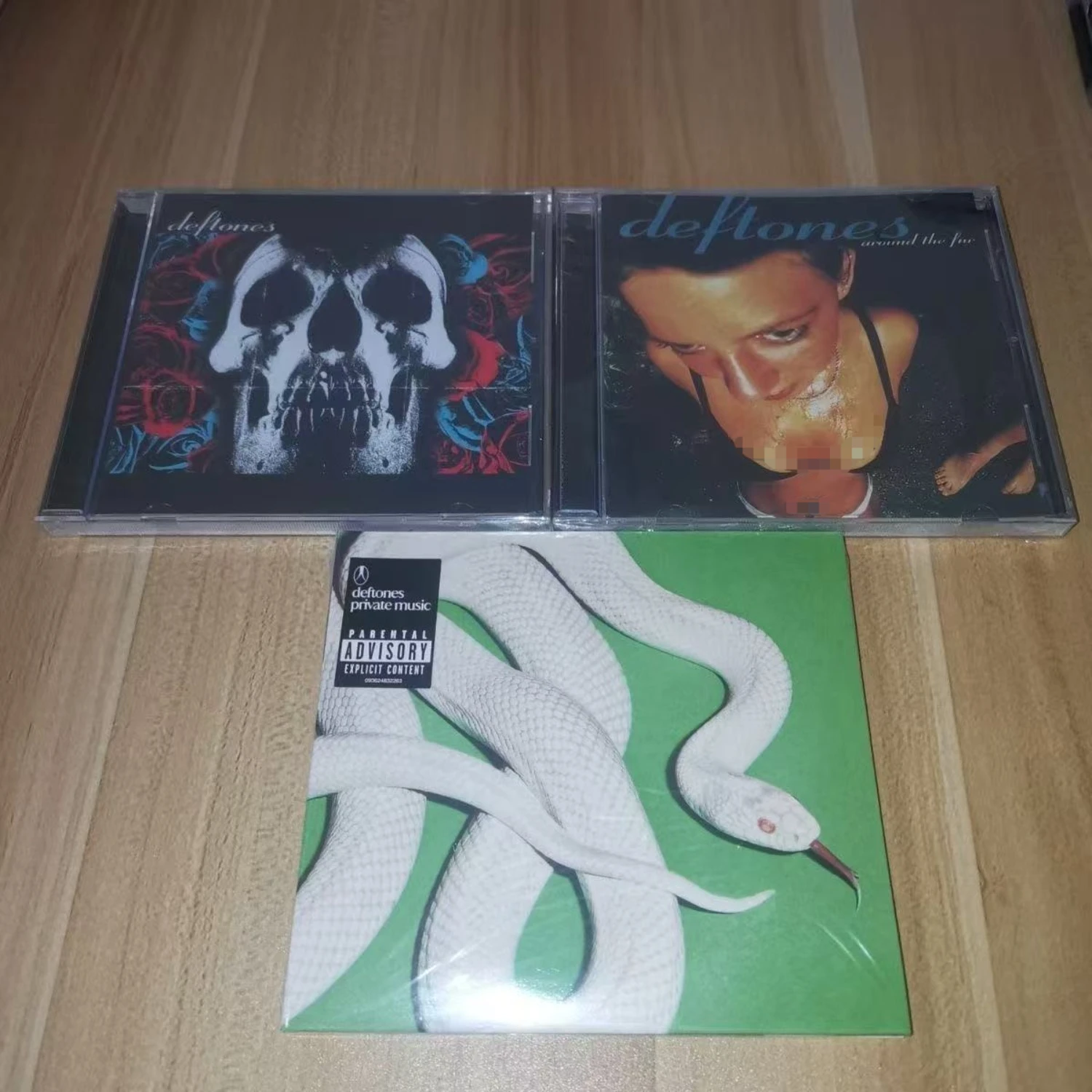 3Pcs Alternative Metal Rock Music CD Set - Classic Studio Albums Audio Discs for Music Collectors
3Pcs Alternative Metal Rock Music CD Set - Classic Studio Albums Audio Discs for Music Collectors