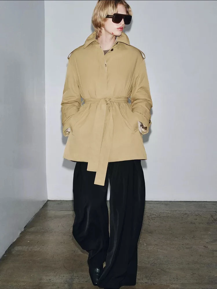 New Chic Khaki Lace Up Trench Coat Women Fashion Lapel Full Sleeve Single Breasted Pocket Windbreaker 2026 Spring Office Jacket
New Chic Khaki Lace Up Trench Coat Women Fashion Lapel Full Sleeve Single Breasted Pocket Windbreaker 2026 Spring Office Jacket