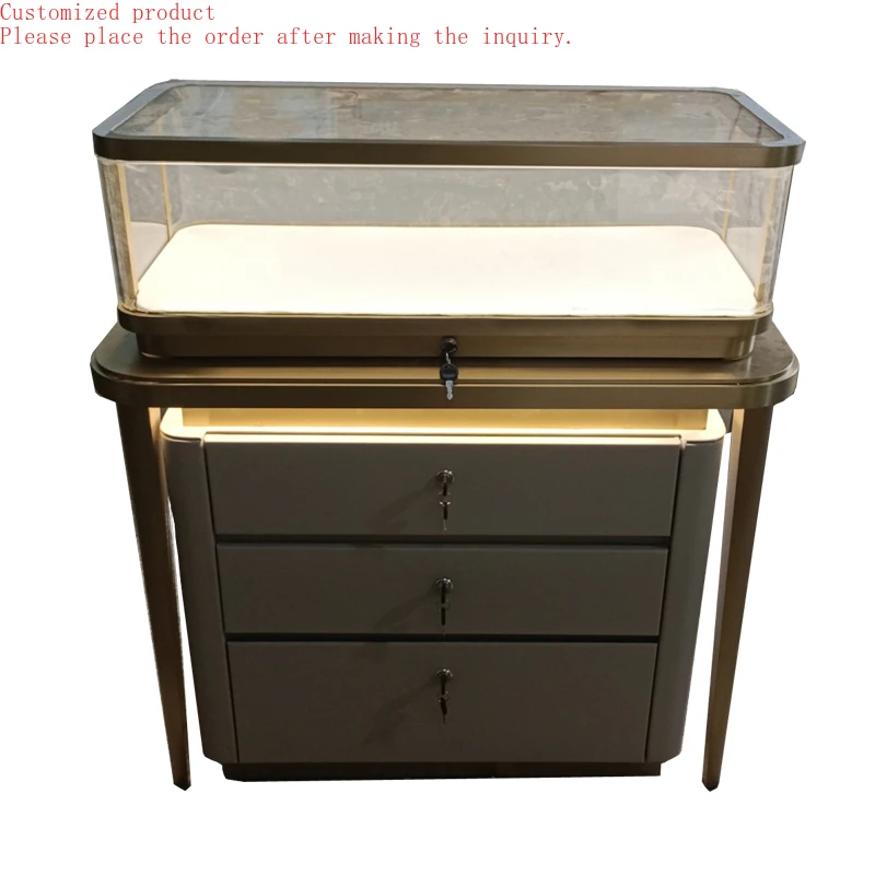 Custom.Custom Retail Store Glass Display Showcase Showroom Square Tempered Glass Gold Metal Jewelry Display Showcase With Lock
Custom.Custom Retail Store Glass Display Showcase Showroom Square Tempered Glass Gold Metal Jewelry Display Showcase With Lock