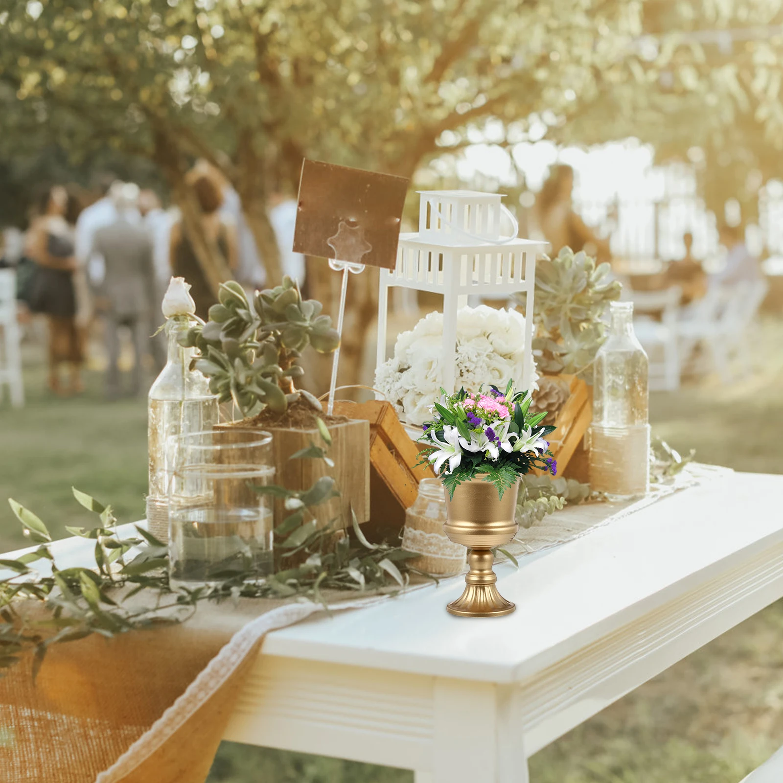 Wrought Iron Vase Rustless Home Garden Decoration Metal Flower Vase Wedding Centerpiece Arrangement Container
Wrought Iron Vase Rustless Home Garden Decoration Metal Flower Vase Wedding Centerpiece Arrangement Container