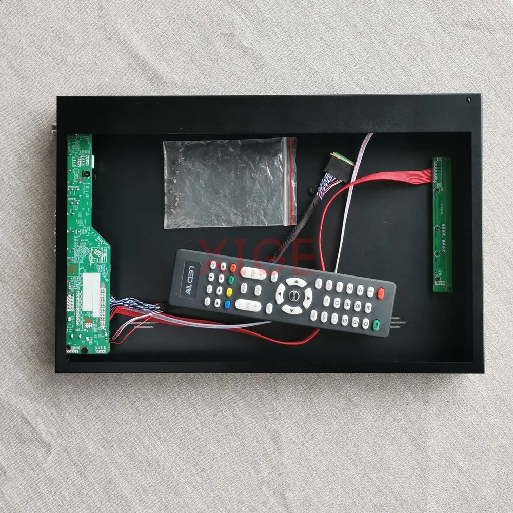 Для LTN133AT23-801 LTN133AT27-202 40-контактный LVDS HDMI + AV + USB аналоговый ТВ экран ноутбука 13,3 "1366x768 плата контроллера + комплект металлического корпуса
Для LTN133AT23-801 LTN133AT27-202 40-контактный LVDS HDMI + AV + USB аналоговый ТВ экран ноутбука 13,3 "1366x768 плата контроллера + комплект металлического корпуса