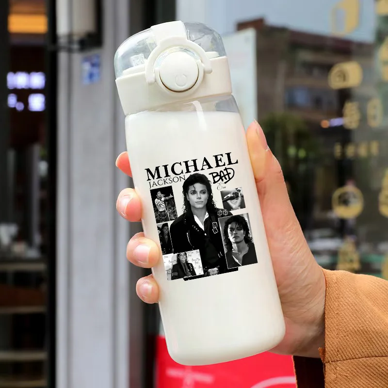 400ml Vintage Michael Jackson Graphic Plastic Water Bottle Fashion Portable Gym Travel Clear Leakproof Drinking Kettle Gift Mugs
400ml Vintage Michael Jackson Graphic Plastic Water Bottle Fashion Portable Gym Travel Clear Leakproof Drinking Kettle Gift Mugs