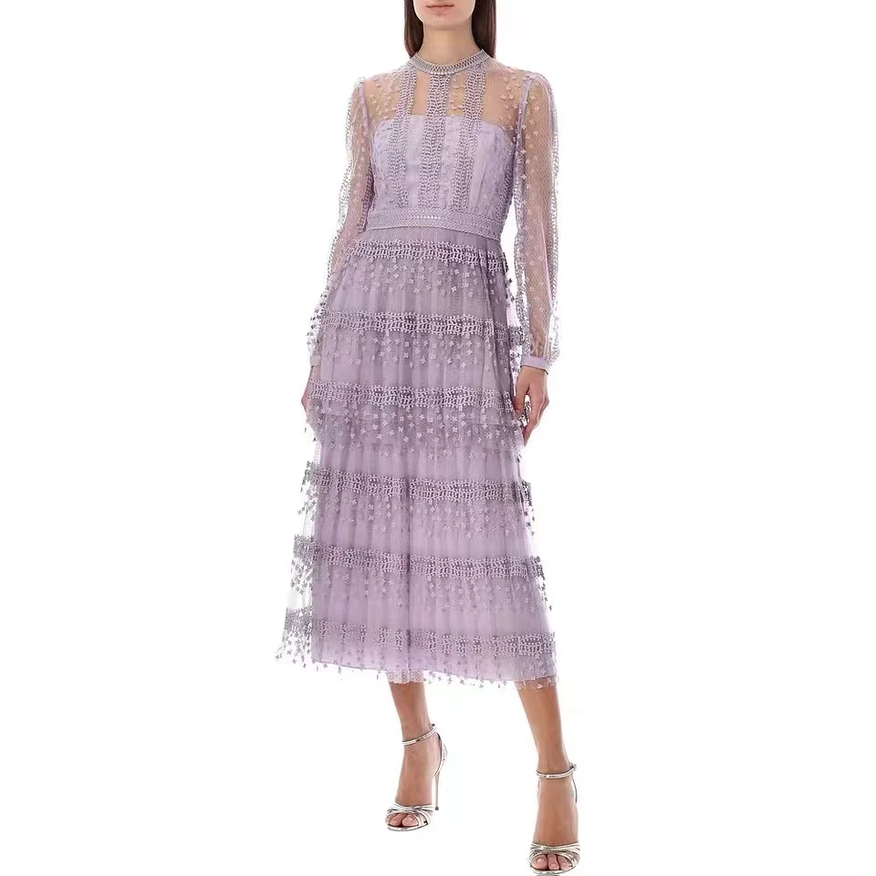 2023 new Women's embroidered perspective dress high waist Purple temperament dress
2023 new Women's embroidered perspective dress high waist Purple temperament dress