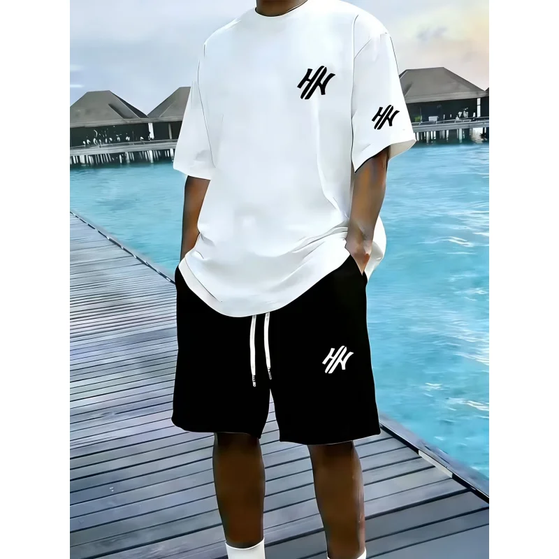 Men's 2026 trendy casual sportswear set, simple printed short-sleeve shirt and shorts, suitable for daily home wear.
Men's 2026 trendy casual sportswear set, simple printed short-sleeve shirt and shorts, suitable for daily home wear.