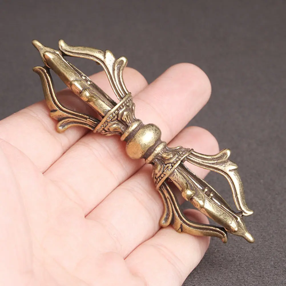 1pcs 1 Piece Copper Decor Style Vajra Pestle Home Ornament Brass Craft Smooth Surface Comfortable Touch Unique Design
1pcs 1 Piece Copper Decor Style Vajra Pestle Home Ornament Brass Craft Smooth Surface Comfortable Touch Unique Design