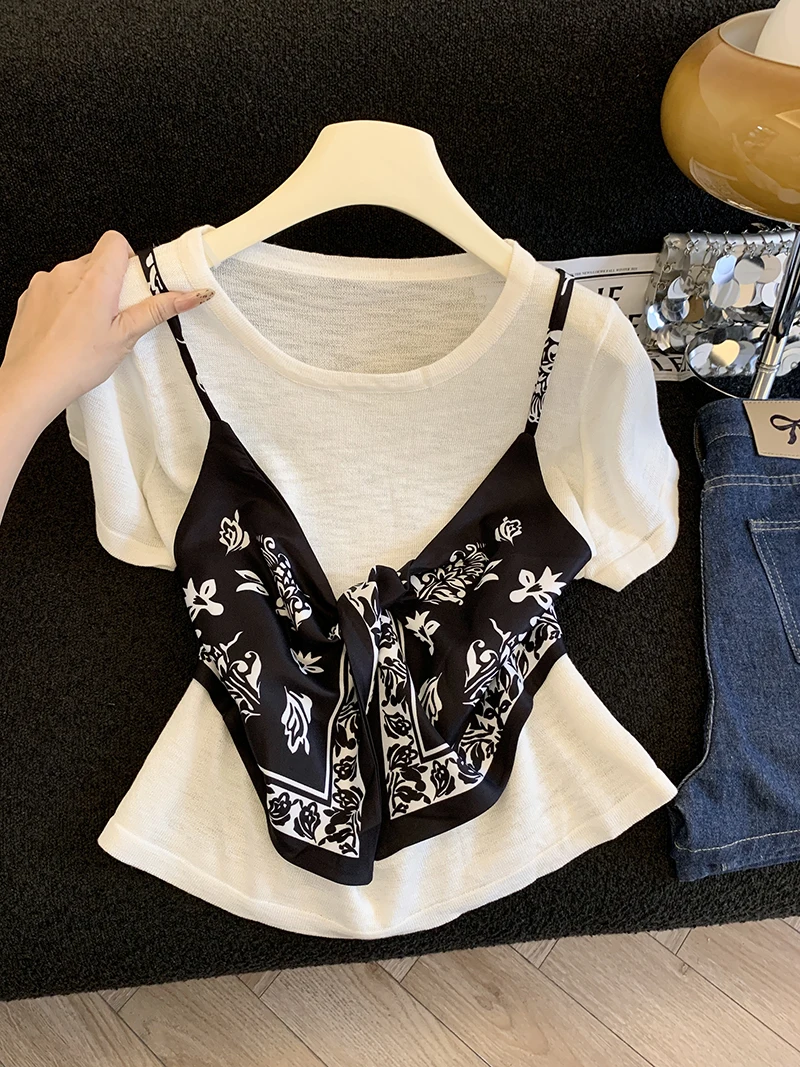 2026 Summer New Product: Fake Two-piece T-shirt for Women, Fashionable, Niche Design, Short-sleeved Top for Women
2026 Summer New Product: Fake Two-piece T-shirt for Women, Fashionable, Niche Design, Short-sleeved Top for Women