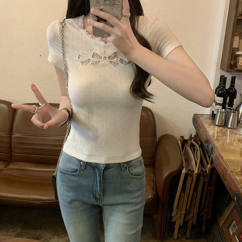 Short Sleeved T-shirt Summer Women 2024 Slim Fit Hollowed Out Lace Front Shoulder Short Round Neck Top
Short Sleeved T-shirt Summer Women 2024 Slim Fit Hollowed Out Lace Front Shoulder Short Round Neck Top