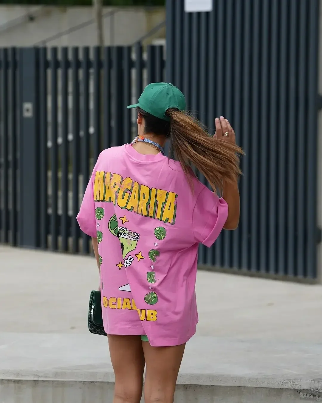 Vintage Oversized Dark Pink Summer style Graphic T Shirts Streetwear Clothes Harajuku Gothic 2000s Y2k Top Goth Women Clothing
Vintage Oversized Dark Pink Summer style Graphic T Shirts Streetwear Clothes Harajuku Gothic 2000s Y2k Top Goth Women Clothing