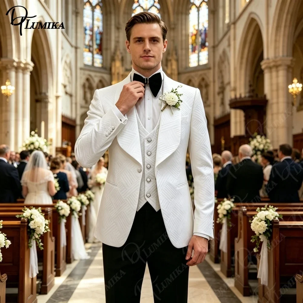 Luxury White Jacquard Tuxedo 3-Piece Set 2026 Men Slim Fit Shawl Lapel Suit with Vest Pants for Wedding Groom Prom Formal Party
Luxury White Jacquard Tuxedo 3-Piece Set 2026 Men Slim Fit Shawl Lapel Suit with Vest Pants for Wedding Groom Prom Formal Party