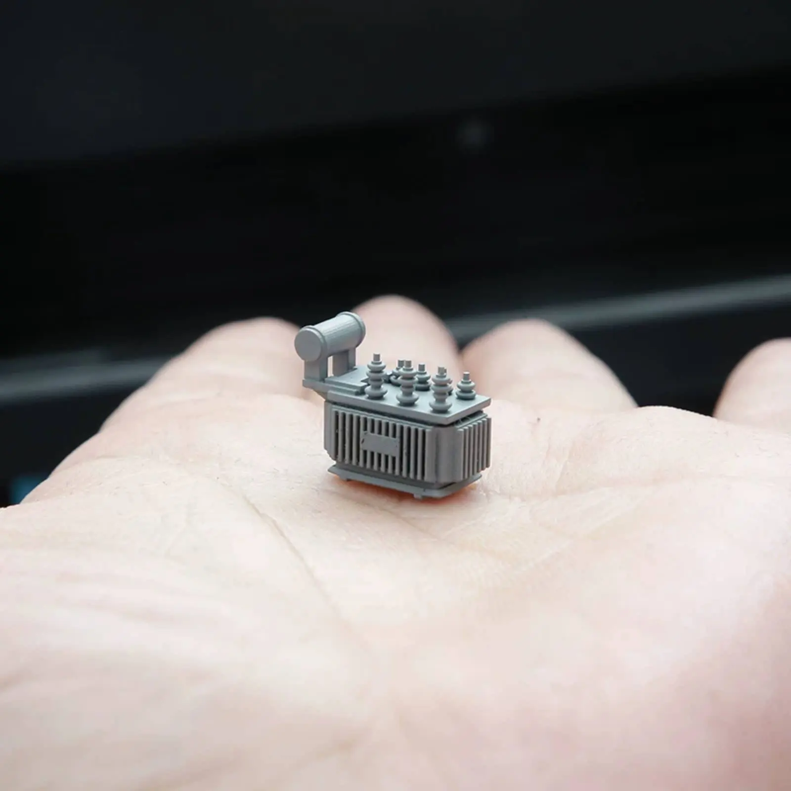 1:64 Scale Power Converter Model Highly Detailed Miniature Power Power Converter Hobby Supply Resin Material for Dioramas
1:64 Scale Power Converter Model Highly Detailed Miniature Power Power Converter Hobby Supply Resin Material for Dioramas