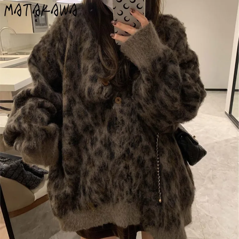 Matakawa Leopard Women Sweaters Thick Warm Autumn Winter Korean Fashion Loose Cardigans Single Breasted Soft Sueter Mujer
Matakawa Leopard Women Sweaters Thick Warm Autumn Winter Korean Fashion Loose Cardigans Single Breasted Soft Sueter Mujer