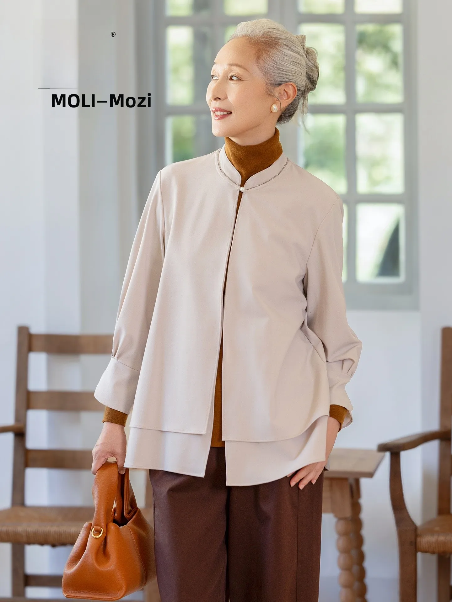 Muzhi Midlife Mom Spring Fashion Pure Color Thin Long Sleeve Top for Women in Their 40s And 50s Lightweight Loose Fit Cardigan
Muzhi Midlife Mom Spring Fashion Pure Color Thin Long Sleeve Top for Women in Their 40s And 50s Lightweight Loose Fit Cardigan