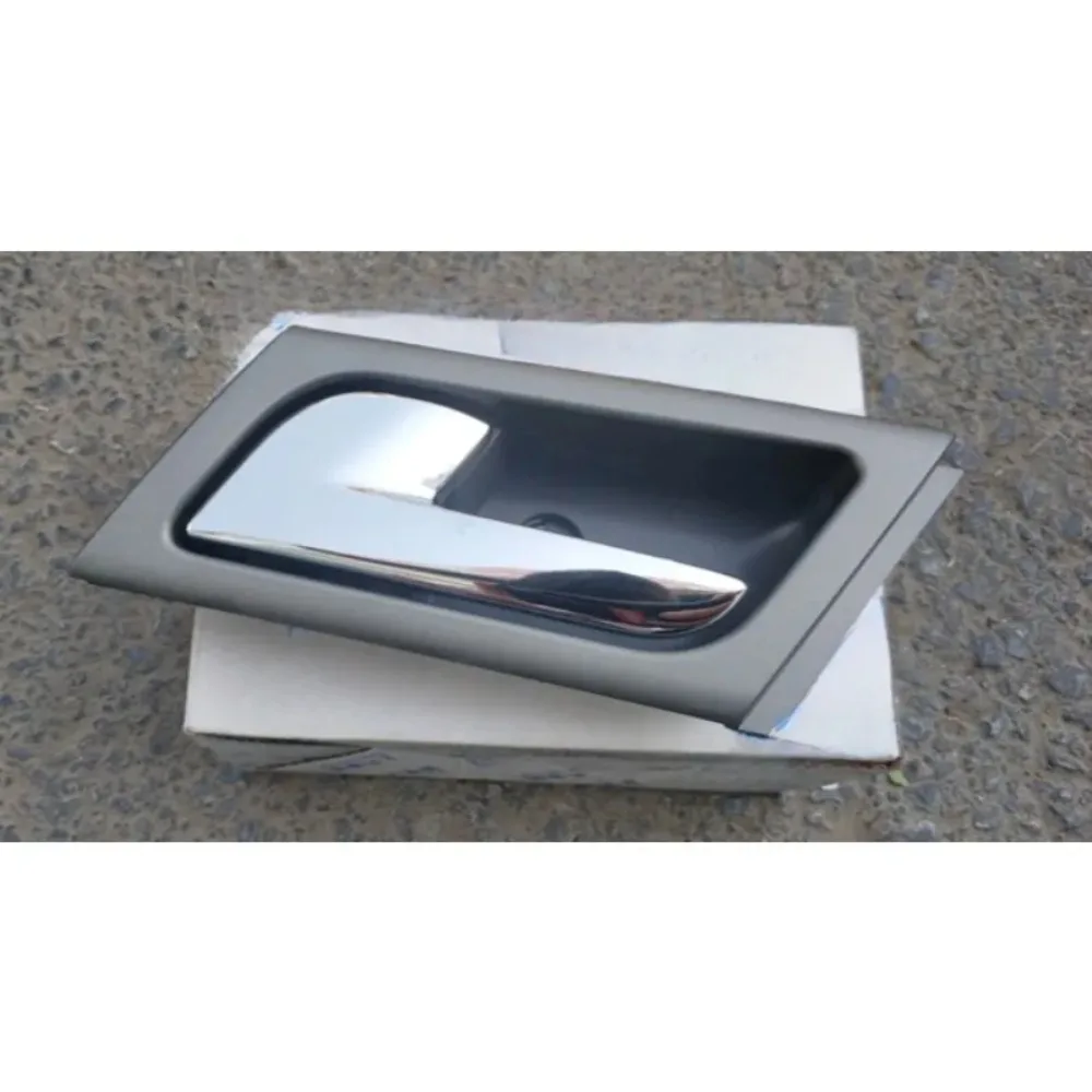 Genuine for Roewe 750 Interior Door Handle Left Right LH RH Automobile Part Brand New
Genuine for Roewe 750 Interior Door Handle Left Right LH RH Automobile Part Brand New