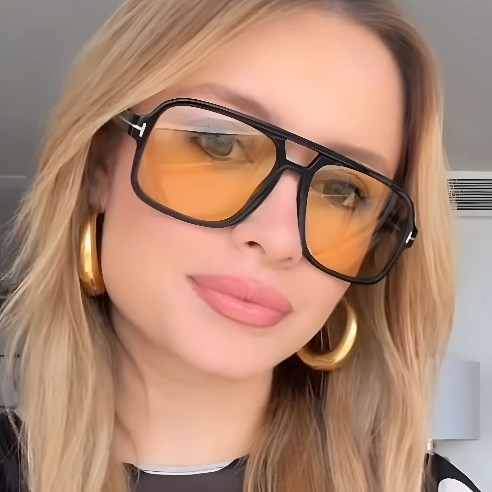 Женские винтажные квадратные солнцезащитные очки, брендовые дизайнерские квадратные солнцезащитные очки в стиле хип-хоп, мужские и женские очки, очки UV400 
Женские винтажные квадратные солнцезащитные очки, брендовые дизайнерские квадратные солнцезащитные очки в стиле хип-хоп, мужские и женские очки, очки UV400