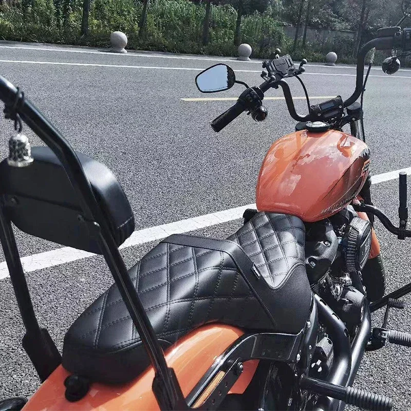 DS STYLE STEP-UP SEATS Заднее пассажирское сиденье и спинка для мотоциклов Идеально подходит для моделей
DS STYLE STEP-UP SEATS Заднее пассажирское сиденье и спинка для мотоциклов Идеально подходит для моделей