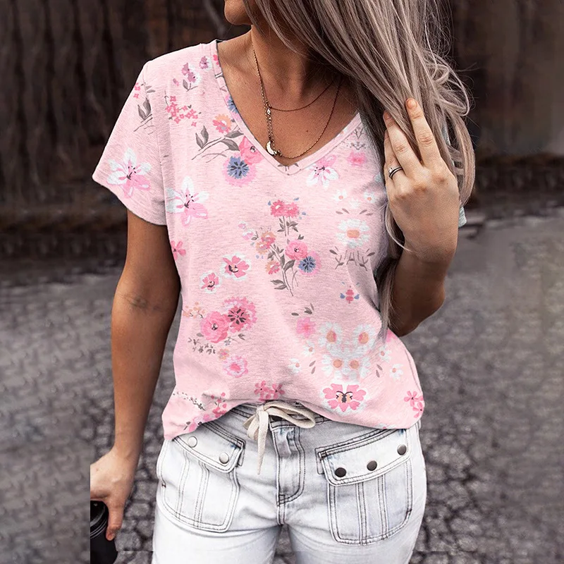 New Summer Pullover T-shirt Women's Leisure Flower Print V-Neck Loose 3/4 Sleeve Top Women
New Summer Pullover T-shirt Women's Leisure Flower Print V-Neck Loose 3/4 Sleeve Top Women
