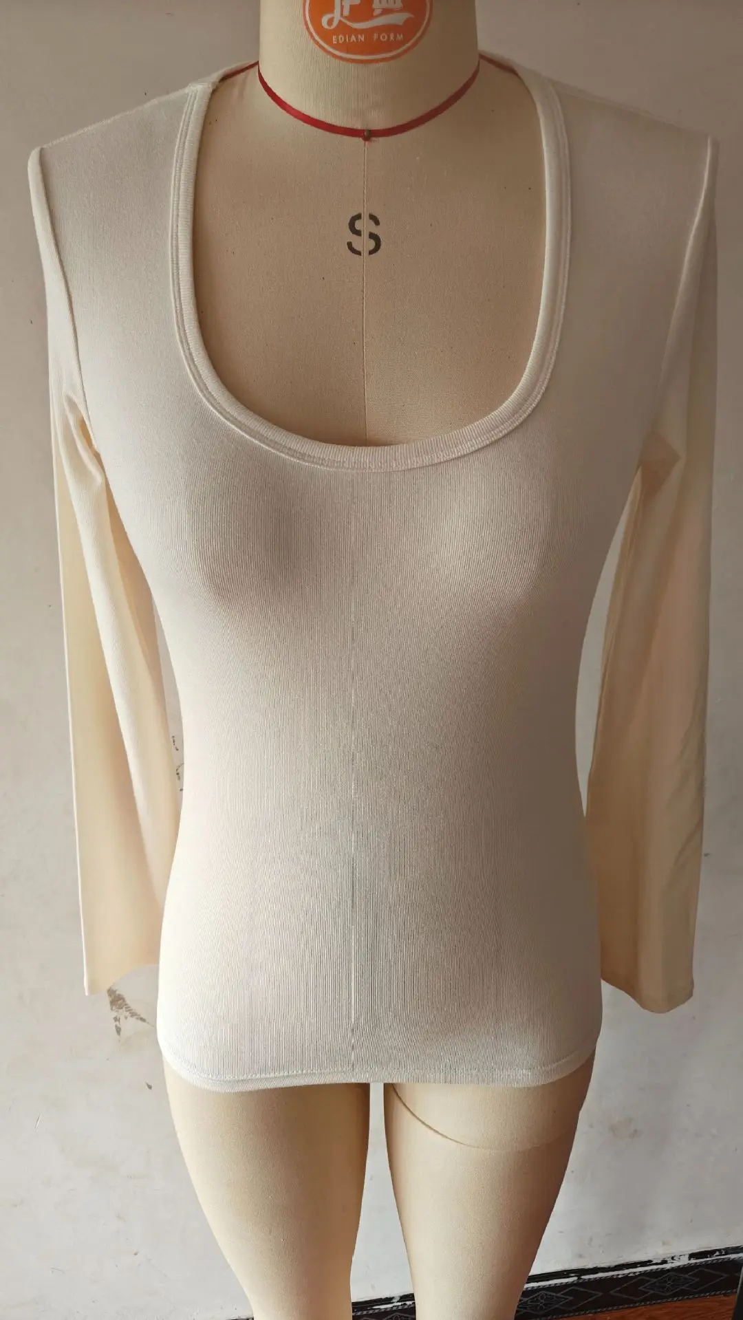 New Arrival Western-Style Women's Low Crewneck Long-Sleeve Sexy Slim-Fit T-Shirt - Waist-Cinching Fitted Top for Casual Daily &
New Arrival Western-Style Women's Low Crewneck Long-Sleeve Sexy Slim-Fit T-Shirt - Waist-Cinching Fitted Top for Casual Daily &