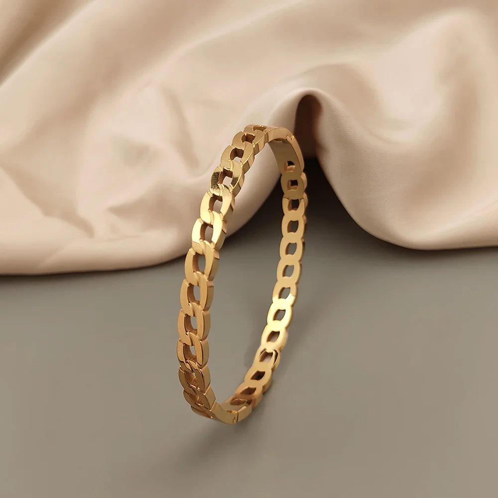 Classic Chain O Shape Stainless Steel Gold Plated Bracelet, High Quality Silver Women's Jewelry, Wedding Party Jewelry
Classic Chain O Shape Stainless Steel Gold Plated Bracelet, High Quality Silver Women's Jewelry, Wedding Party Jewelry