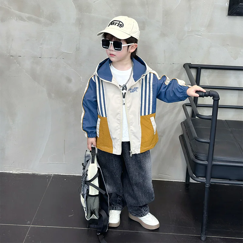 2024 New Autumn Colored Boys' Jackets Fashion Children's Windbreakers Baby Clothes 2-10 years Kids Casual Coat CH384
2024 New Autumn Colored Boys' Jackets Fashion Children's Windbreakers Baby Clothes 2-10 years Kids Casual Coat CH384