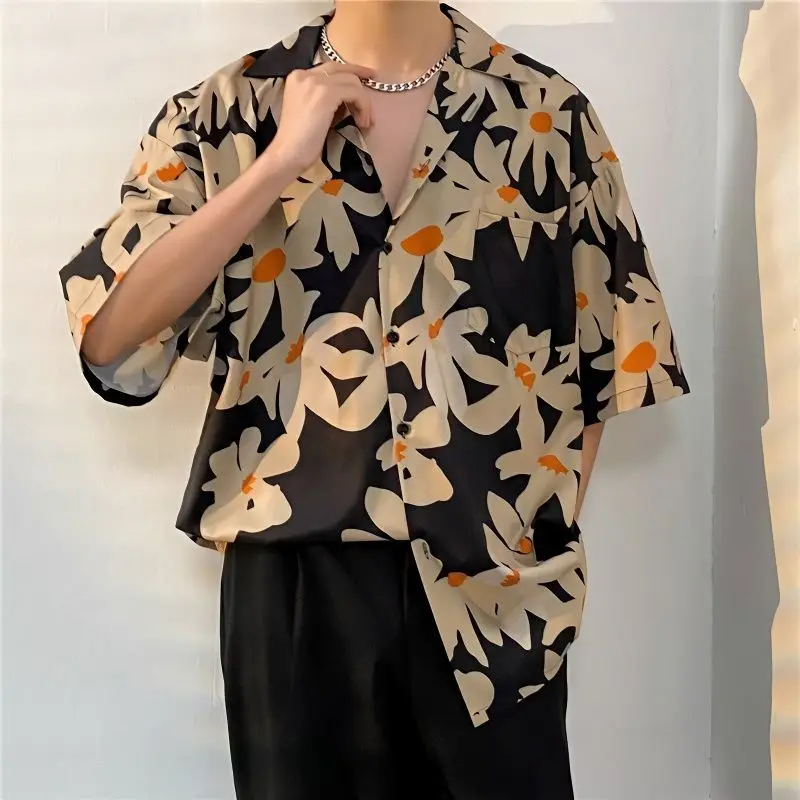 Luxury Men Summer Tops Shirt Casual Print Short Sleeve Blouse Man Clothes Loose Hawaiian Thin Beach Half Sleeved Blouses
Luxury Men Summer Tops Shirt Casual Print Short Sleeve Blouse Man Clothes Loose Hawaiian Thin Beach Half Sleeved Blouses
