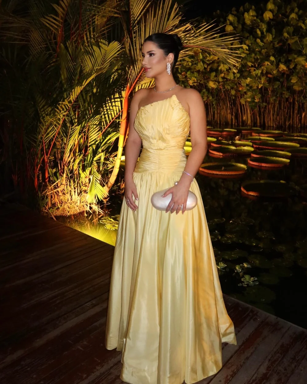 Customized Matching Sizes Available Pleat Ruched Draped A-line Strapless Long Dresses Evening Dresses For Birthday Party Unisex
Customized Matching Sizes Available Pleat Ruched Draped A-line Strapless Long Dresses Evening Dresses For Birthday Party Unisex