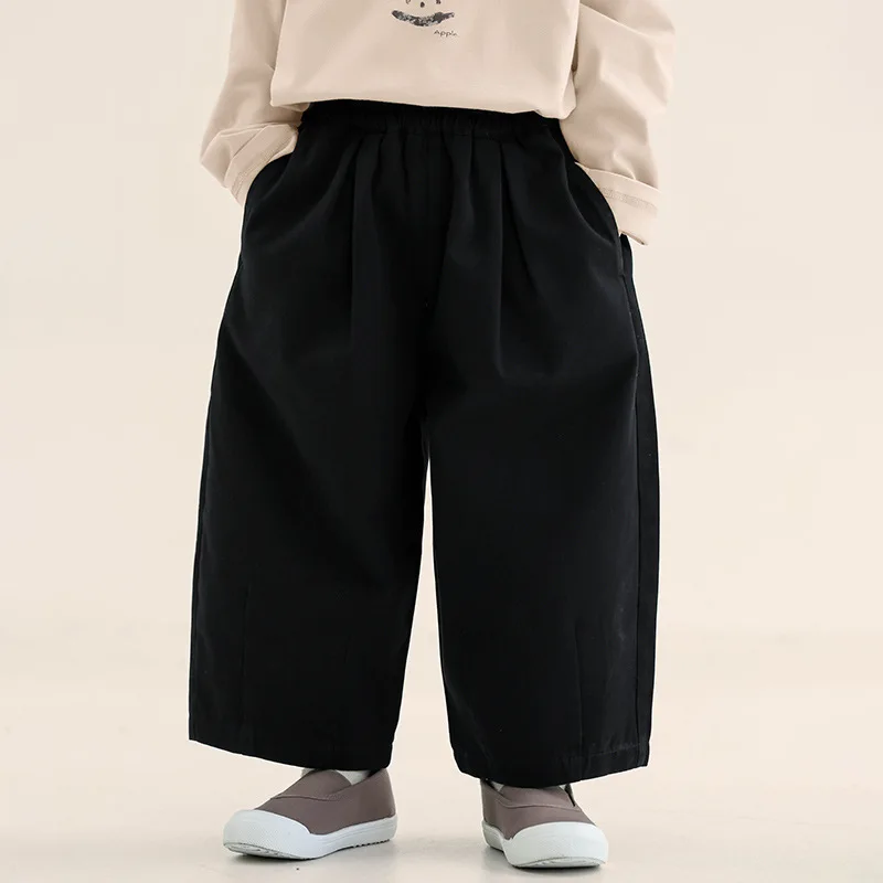 2025 Children's Clothing Boys' Pants Spring and Autumn Children's Loose Casual Medium and Young Children's Cotton Radish Pants
2025 Children's Clothing Boys' Pants Spring and Autumn Children's Loose Casual Medium and Young Children's Cotton Radish Pants
