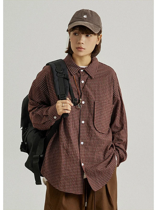 Японская винтажная рубашка в клетку, длинная, повседневная, свободного кроя, для мужчин и женщин, парная, модная, дышащая, приятная к телу
Японская винтажная рубашка в клетку, длинная, повседневная, свободного кроя, для мужчин и женщин, парная, модная, дышащая, приятная к телу