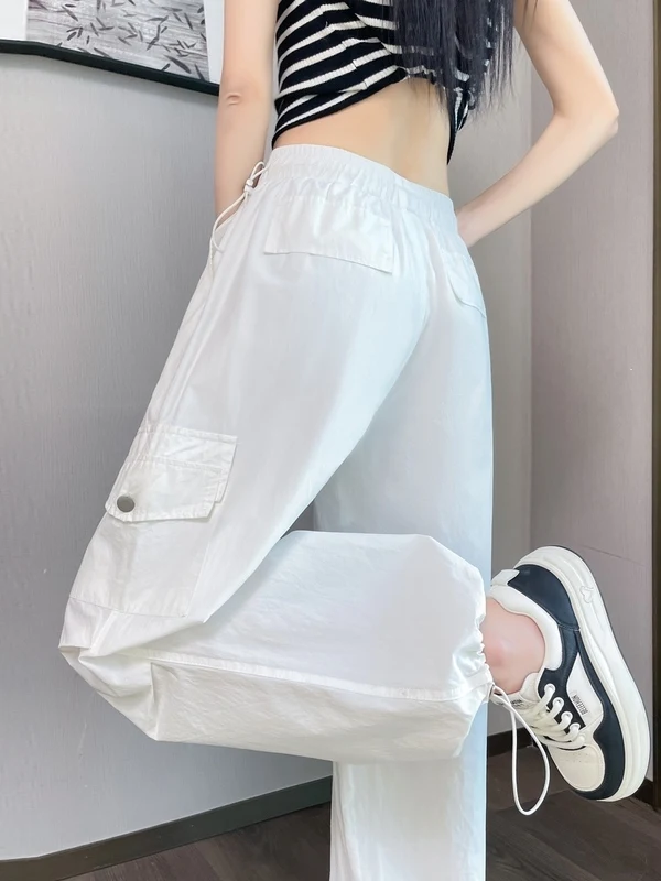 Sporty Casual Wide Leg Pants Quick Dry Thin Style Versatile High Waist Polyester Fiber Workwear Straight Tube Breathable Skin...
Sporty Casual Wide Leg Pants Quick Dry Thin Style Versatile High Waist Polyester Fiber Workwear Straight Tube Breathable Skin...