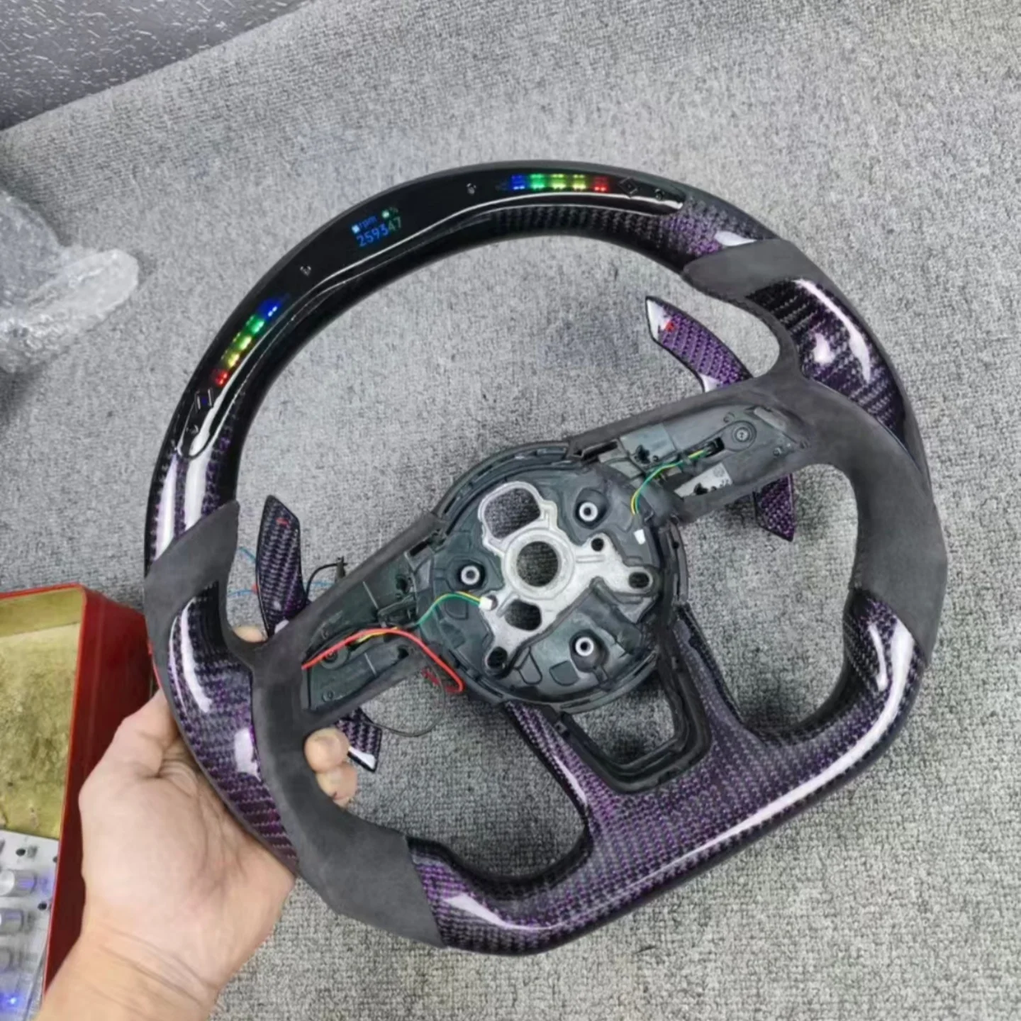 Led Car Steering Wheel for Audi Q8 SQ8 A3 A4 B9 A5 B8 A6 C7 A7 S3 S4 RS3 RS5 RS7 RS6 C8 Carbon Fiber Sports Model
Led Car Steering Wheel for Audi Q8 SQ8 A3 A4 B9 A5 B8 A6 C7 A7 S3 S4 RS3 RS5 RS7 RS6 C8 Carbon Fiber Sports Model