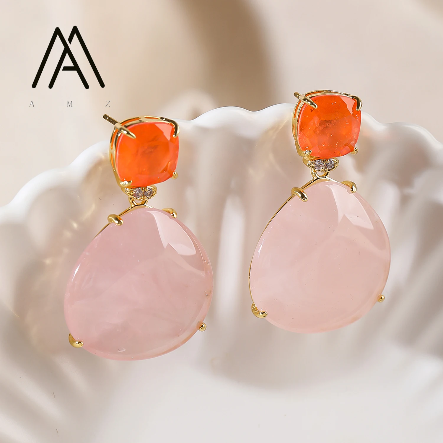 Teardrop-Shaped Stud Earrings Natural Gemstone Pendant Earring Elegant Classic Style Women's Earring Wedding Jewels Accessory
Teardrop-Shaped Stud Earrings Natural Gemstone Pendant Earring Elegant Classic Style Women's Earring Wedding Jewels Accessory