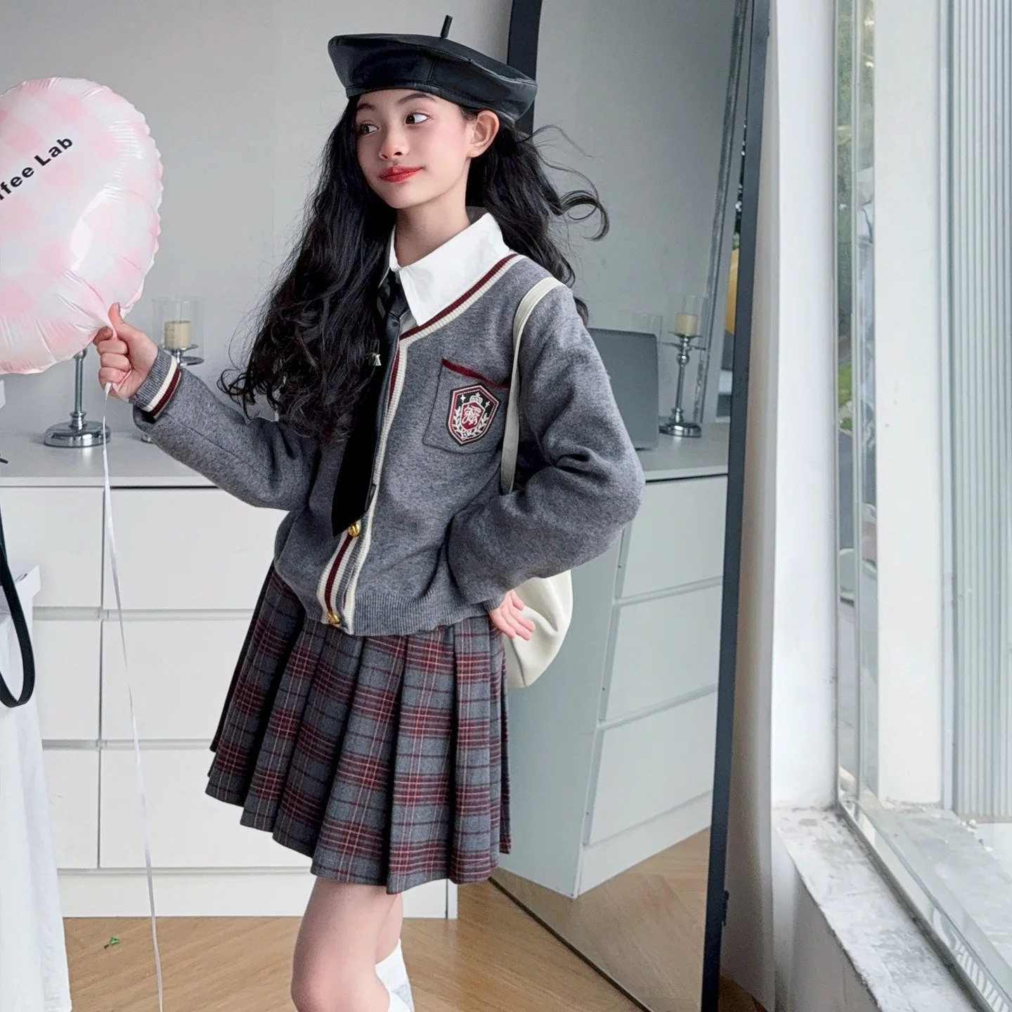 Girl Clothes Set Size 4-11Y Kid Dresses Set Child 3-Pieces Of Coat Top+Shirt+Skirt Bottom JK Uniform Set Toddler Girl Dress Suit 
Girl Clothes Set Size 4-11Y Kid Dresses Set Child 3-Pieces Of Coat Top+Shirt+Skirt Bottom JK Uniform Set Toddler Girl Dress Suit