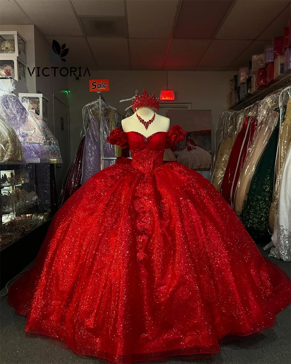 Red Off The Shoulder Sweetheart Quinceanera Dress 2025 Lace Appliques Lace- up Ball Gown 15 Year Old Dress Graduation Customized
Red Off The Shoulder Sweetheart Quinceanera Dress 2025 Lace Appliques Lace- up Ball Gown 15 Year Old Dress Graduation Customized