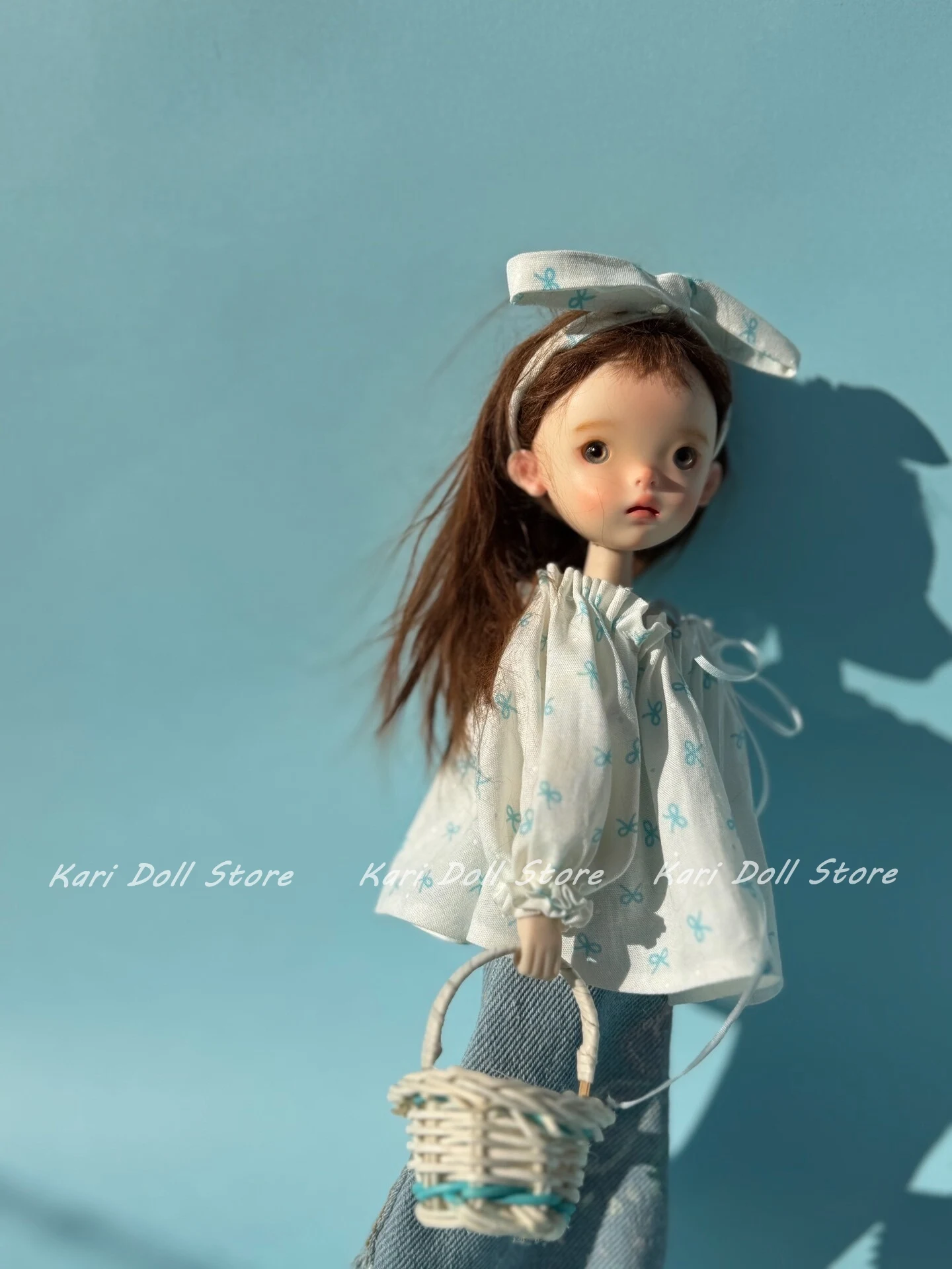 Kari Doll Clothes and skirts 2025 Princess-silhouette shirt headband baby suit for Landazz Landoudou Doll
Kari Doll Clothes and skirts 2025 Princess-silhouette shirt headband baby suit for Landazz Landoudou Doll