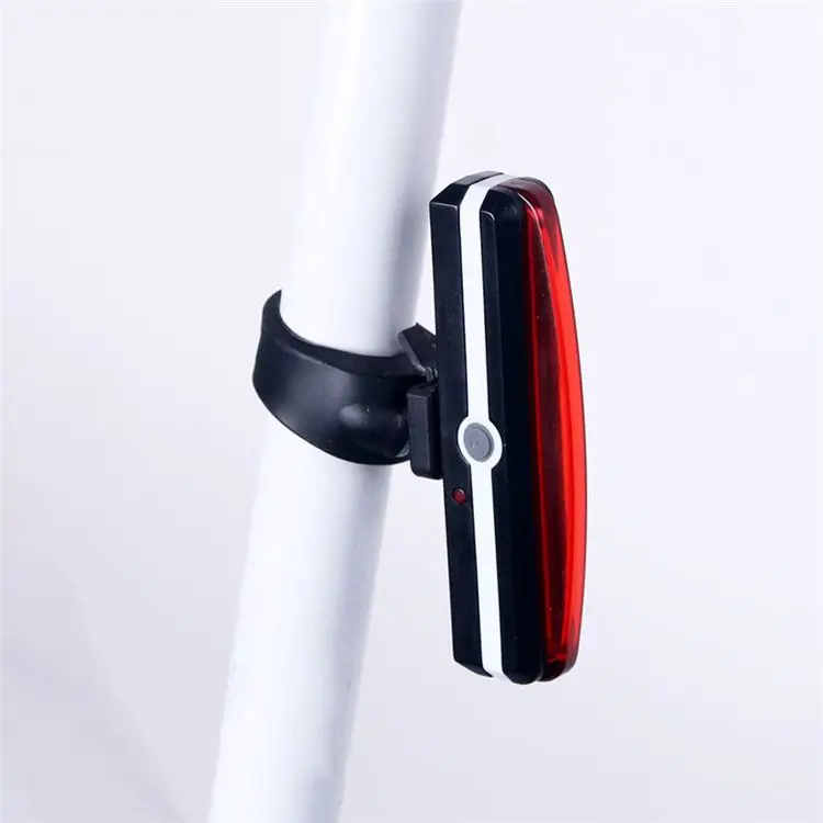 Bicycle Taillight Red Blue Light USB Rechargeable Waterproof Night Riding Bicycle Tail Lights Rear Light 
Bicycle Taillight Red Blue Light USB Rechargeable Waterproof Night Riding Bicycle Tail Lights Rear Light