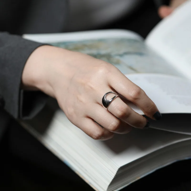 925 Sterling Silver Rings For Women 2025 New In Adjustable Hollow Out Geometric Minimalism Smooth Finger Ring Jewelry Party Gift
925 Sterling Silver Rings For Women 2025 New In Adjustable Hollow Out Geometric Minimalism Smooth Finger Ring Jewelry Party Gift