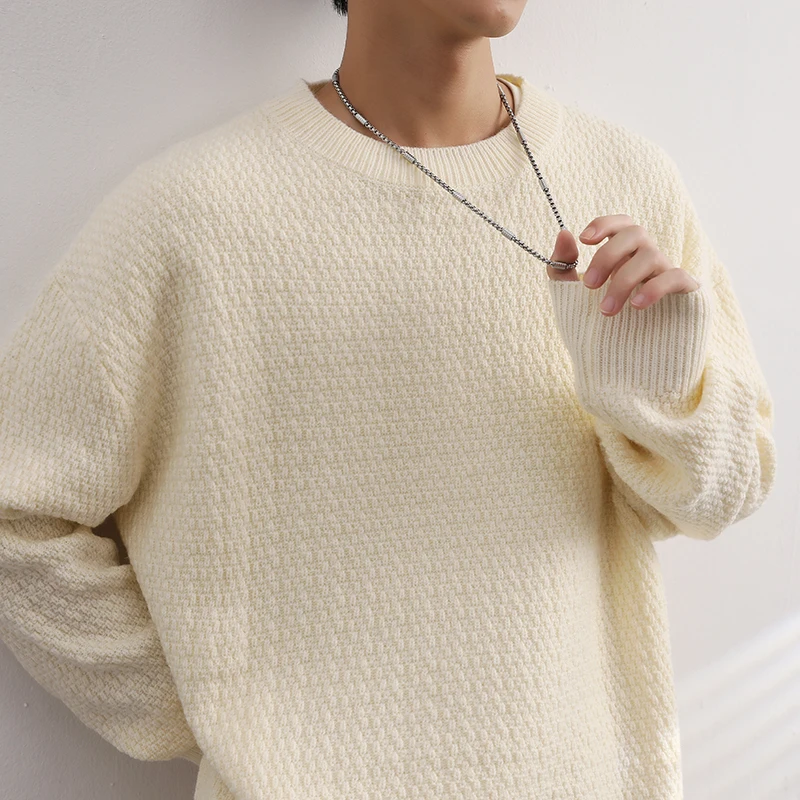 Мужской свободный свитер-худи бежевого цвета для зимы, в японском ретро-стиле, вязаный, высокого качества, для пар, на каждый день
Мужской свободный свитер-худи бежевого цвета для зимы, в японском ретро-стиле, вязаный, высокого качества, для пар, на каждый день