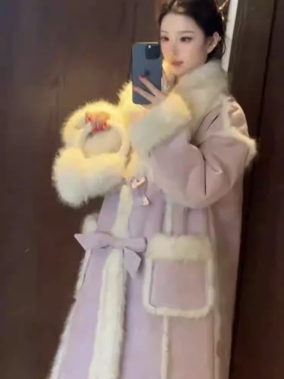 plus Size Women's Long Fur Collar Coat Spring Knot Inteated Leather And Fur Outerwear Gentle Sle Warmth Guaranteed
plus Size Women's Long Fur Collar Coat Spring Knot Inteated Leather And Fur Outerwear Gentle Sle Warmth Guaranteed