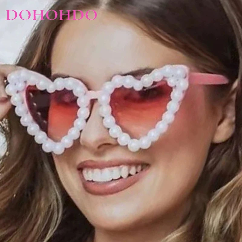 Vintage Sexy Designer Heart Shape Sunglasses For Women Luxury Trendy Female Sun Glasses Party Travel Eyewear UV400 Gafas De Sol
Vintage Sexy Designer Heart Shape Sunglasses For Women Luxury Trendy Female Sun Glasses Party Travel Eyewear UV400 Gafas De Sol