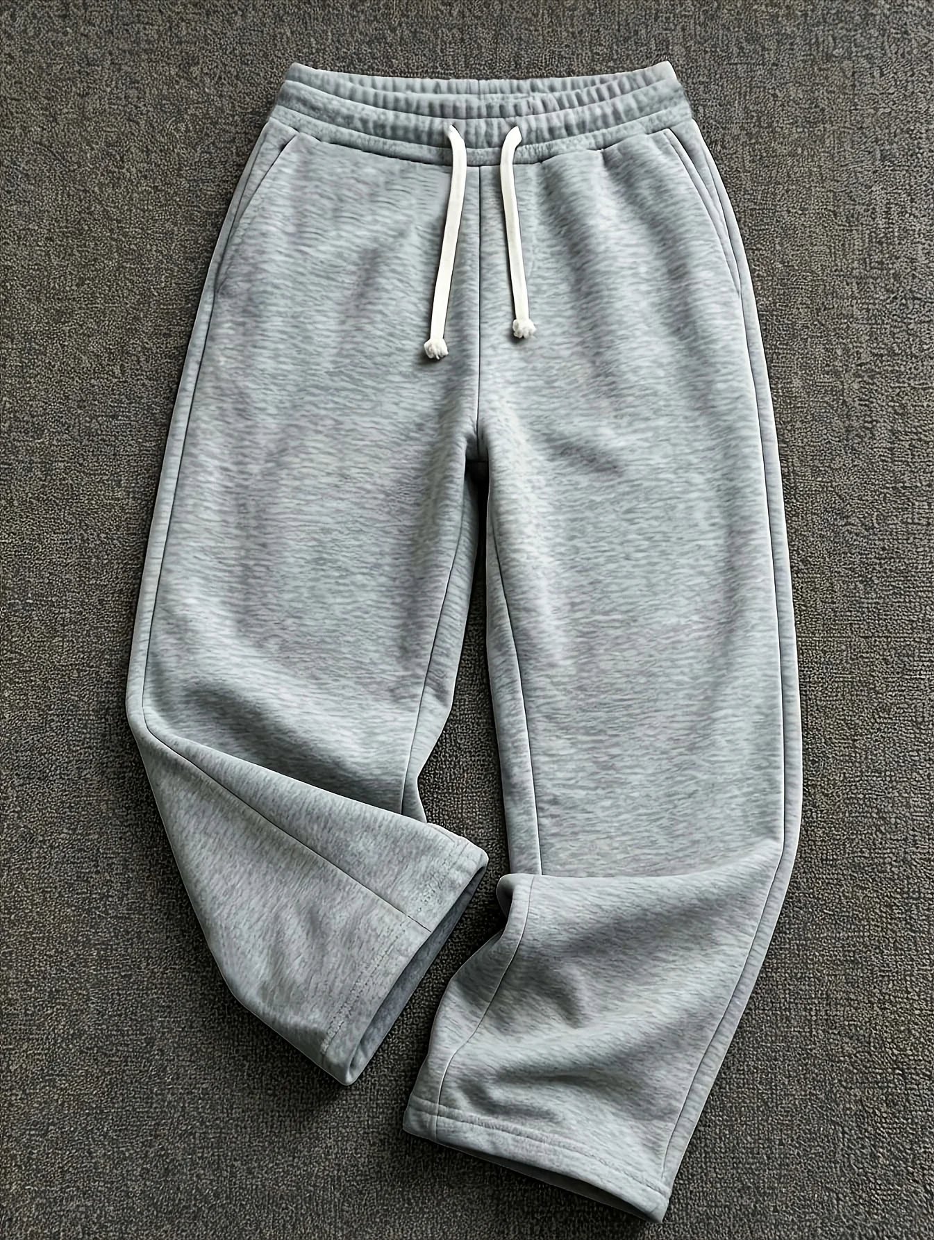 Men's fashionable sports casual trousers, solid color, simple sweatpants, loose-fitting jogging pants, fitness trousers
Men's fashionable sports casual trousers, solid color, simple sweatpants, loose-fitting jogging pants, fitness trousers