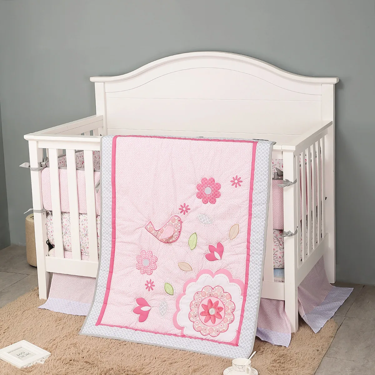 7Pcs Bird Baby Bedding Set Comforter Set Crib Toddler Bed Sheet Set Baby crib bumper (4Bumper Crib Sheet Comforter Crib Skirt)
7Pcs Bird Baby Bedding Set Comforter Set Crib Toddler Bed Sheet Set Baby crib bumper (4Bumper Crib Sheet Comforter Crib Skirt)