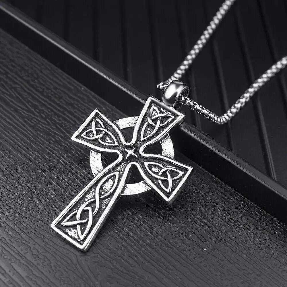 CHUANGCHENG Large Celtic Trinity Knot Cross Pendant Stainless Steel Men's Necklace Chains Jewelry Accessories
CHUANGCHENG Large Celtic Trinity Knot Cross Pendant Stainless Steel Men's Necklace Chains Jewelry Accessories