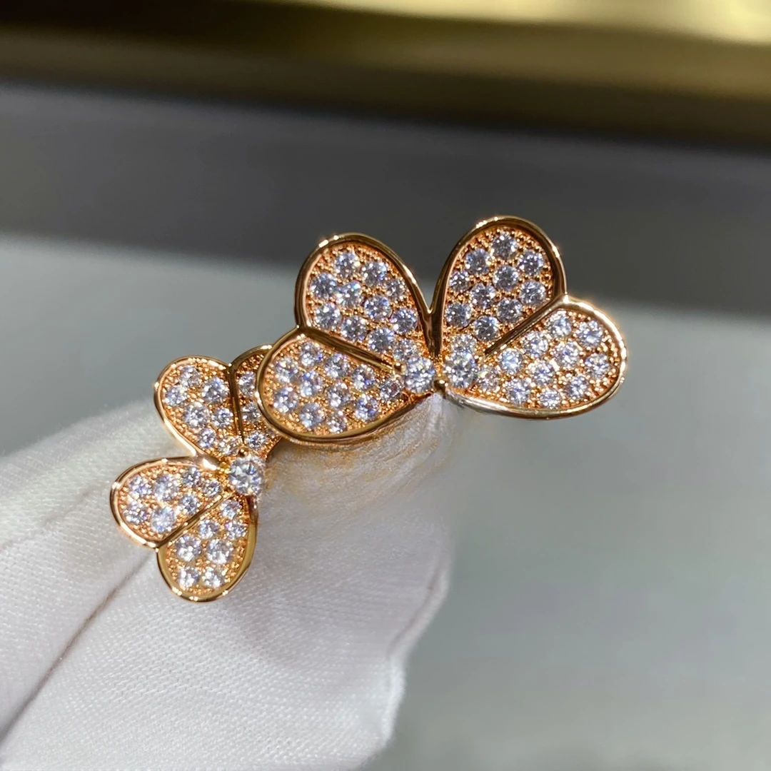 "Trendsetting 2024 Clover Ring, S925 Silver, Youthful Vigor, Premium Glamour, Compelling Offer, Free Shipping!"
"Trendsetting 2024 Clover Ring, S925 Silver, Youthful Vigor, Premium Glamour, Compelling Offer, Free Shipping!"
