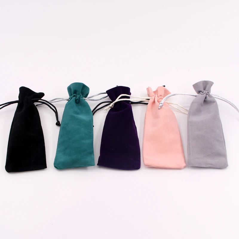 5Pcs 6x15cm(2.36"x5.9") Small Velvet Bags Drawstring Jewellery Pouches Candy Gift Bag Lipsticks Jewelry Packaging Bags
5Pcs 6x15cm(2.36"x5.9") Small Velvet Bags Drawstring Jewellery Pouches Candy Gift Bag Lipsticks Jewelry Packaging Bags