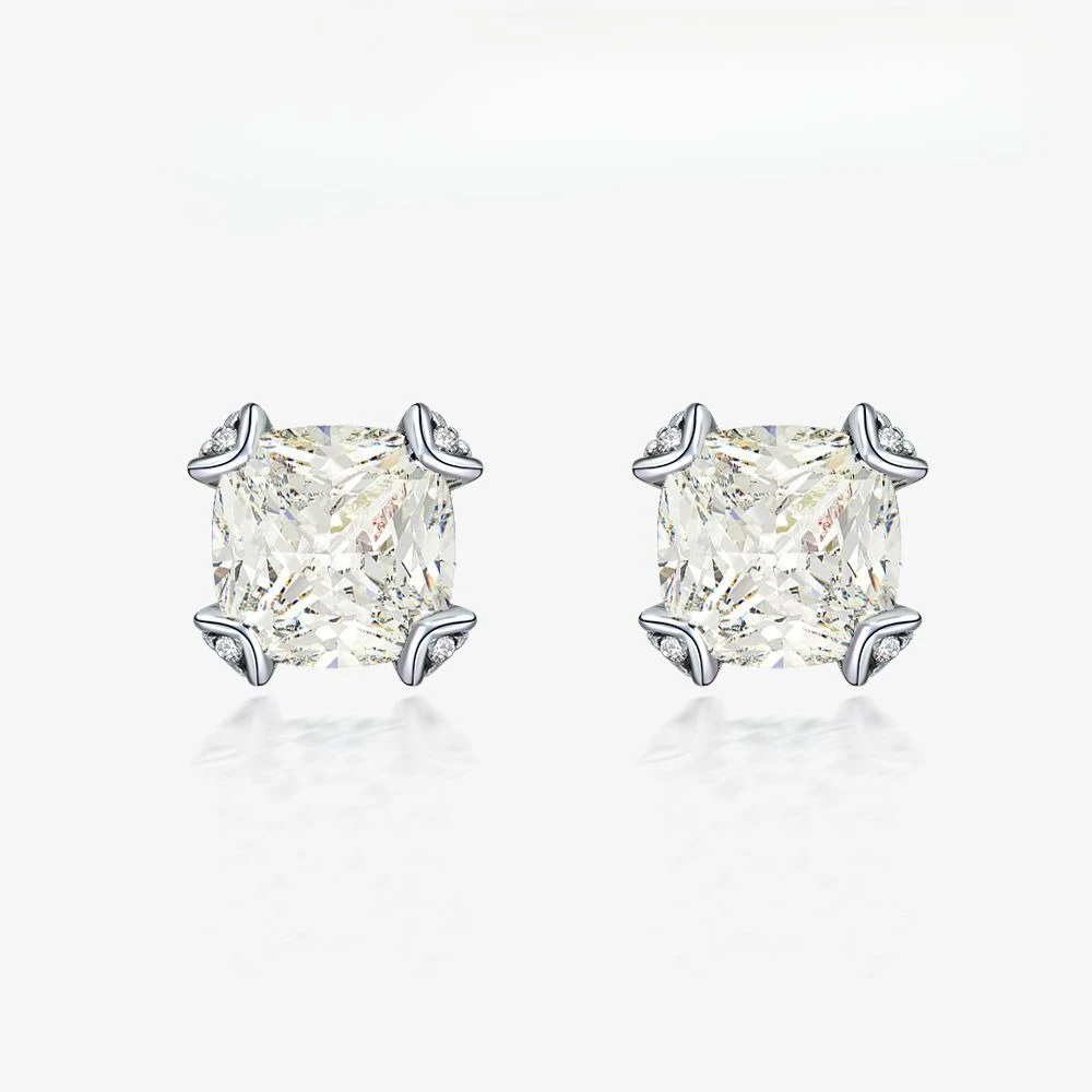 New 925 Silver 2.5-carat Fat Square 8 * 8 European and American Ins Style Exquisite High Carbon Diamond Earrings for Women
New 925 Silver 2.5-carat Fat Square 8 * 8 European and American Ins Style Exquisite High Carbon Diamond Earrings for Women