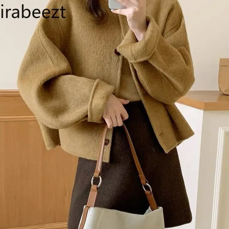 Double-sided 2024 Women's Round Collar Coat French Silhouette Small Korean Version Simple Loose Fit Jacket Women
Double-sided 2024 Women's Round Collar Coat French Silhouette Small Korean Version Simple Loose Fit Jacket Women